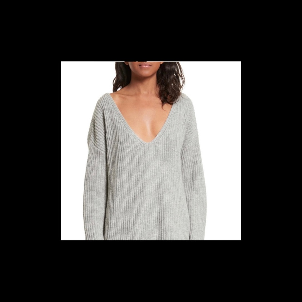 FRAME Oversized V Neck Sweater